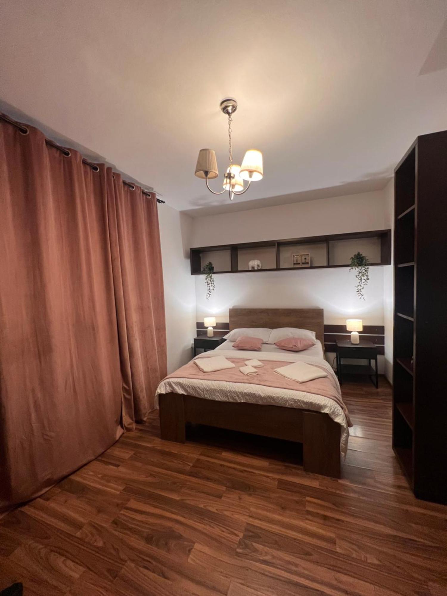Apartment Romana-34-you